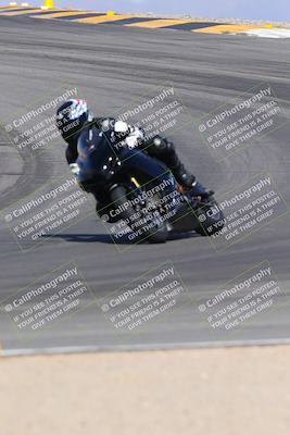media/Sep-30-2023-SoCal Trackdays (Sat) [[636657bffb]]/Turns 9 and 10 (1010am)/
